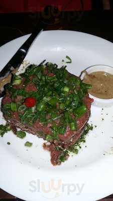 Dona Juanita Pub & Restaurante