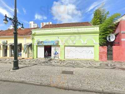 Dona Juanita Pub & Restaurante