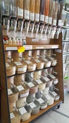 Emporio Farid - Secos E Molhados