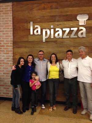 Restaurante & Pizzaria La Piazza