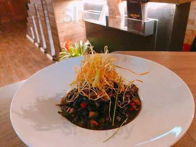 Apple Wood Steaks And Bar