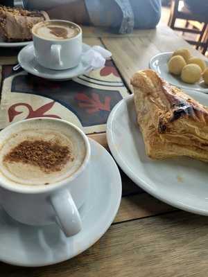 Pão E Gulla Confeitaria