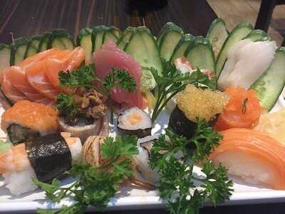 Sushi Show Japanese Food