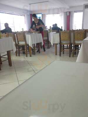 Restaurante E Pizzaria Máxima Gula
