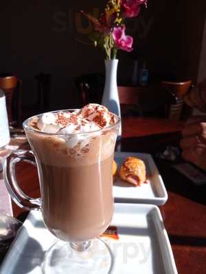 Fernandes Paes E Doces