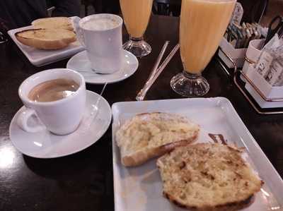 Fernandes Paes E Doces