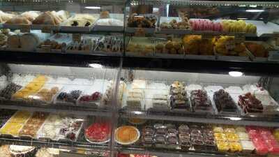 Padaria & Confeitaria Palmeiras