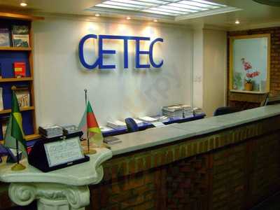 Arruee Bistro & Restaurante