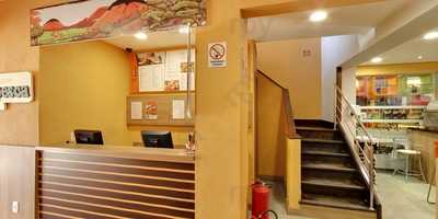 Latitudes Bar E Restaurante