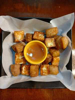 Giro's Bar Restaurante