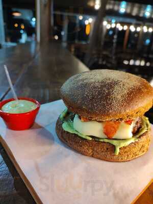 Giro's Bar Restaurante