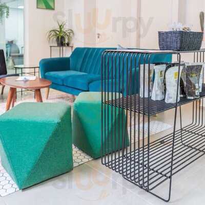 Lala's Coworking De Beleza & Café