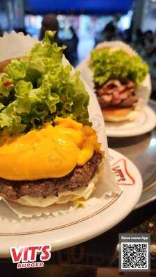Vit's Burger