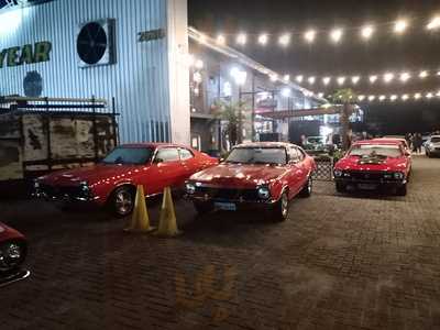 Armazém Garagem Bar