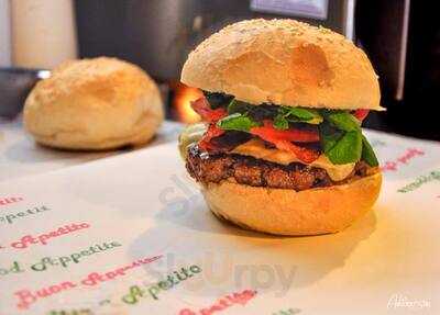 Armazém Garagem Bar