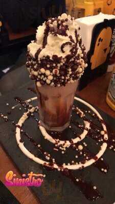 Monkey Burger N’ Shake