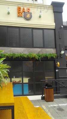 Bar Do Urso - Pacaembu (cervejaria Colorado)