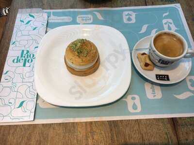 Padaria Pao De Lo . Panificadora E Confeitaria