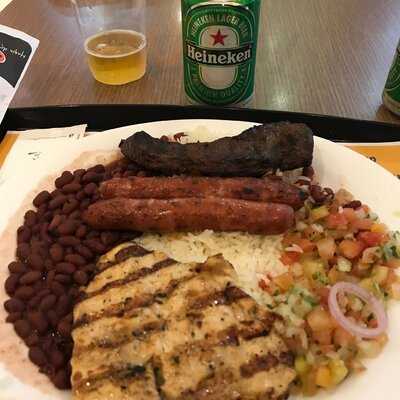 Mania De Churrasco! Prime Steak & Burger Center 3