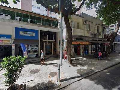 Rua Vinicius De Moraes 101 A