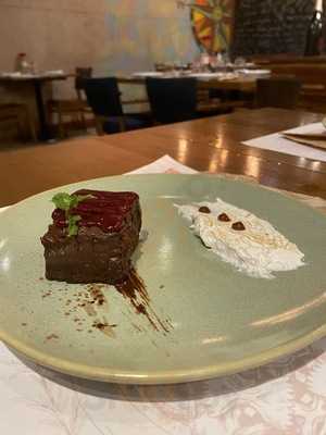 Rogerio Rei Do Bacalhau E Do Leitao