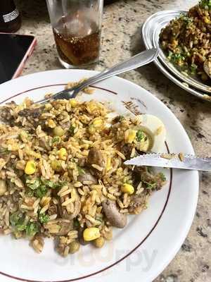 Catz Restaurante & Bar