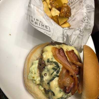 Tipo Prime Burger & Pizza