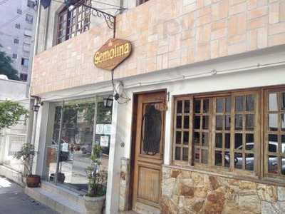 Semolina Pizza Bar