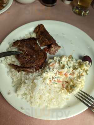 Churrascaria E Pizzaria Laço De Ouro