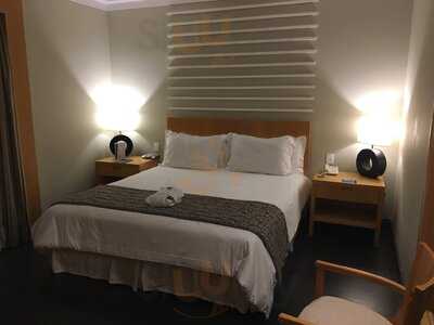 Dock- Hotel Tryp Paulista