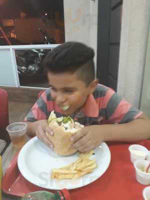 Oppa! Grill Sanduiches & Grelhados