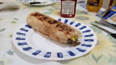 Tharwa Shawarma