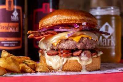 Mark Hamburgueria Auxiliadora