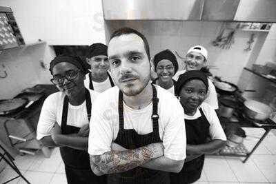 Restaurante Dois Pinheiros