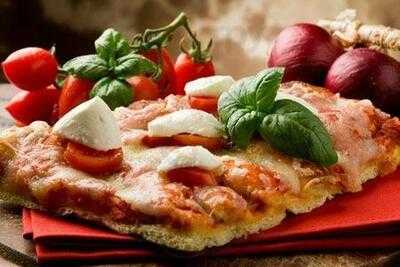 Pizzeria Il Colosseo A Pezzi