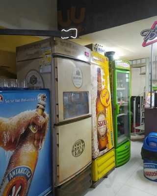 Gula &gole Sanduiches