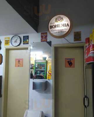 Gula &gole Sanduiches