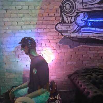 Rust & Oil Retro Motorsports Bar And Cafe