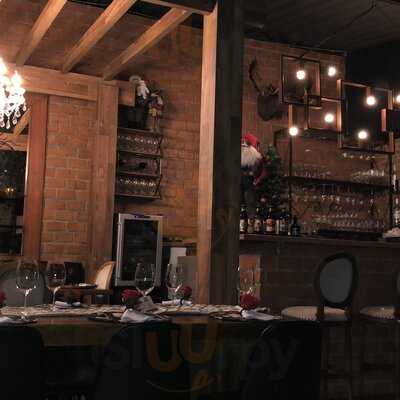 La Innocent Bistrô E Bar