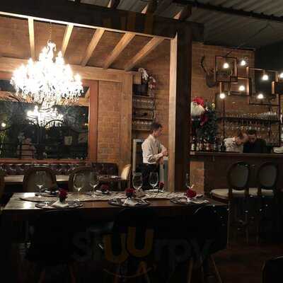 La Innocent Bistrô E Bar