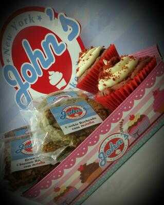 John's New York Cupcakes