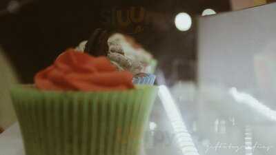 John's New York Cupcakes