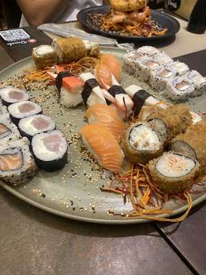 Nyoshi Sushi Cozinha Oriental
