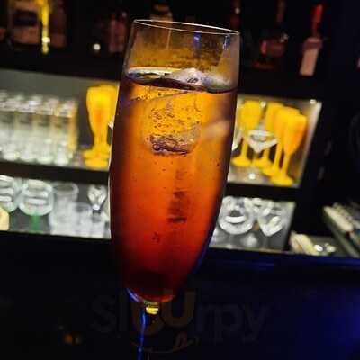 Owernait Bar E Danceteria