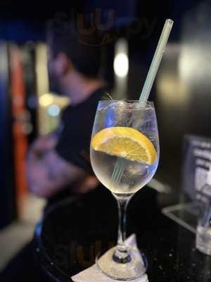 Owernait Bar E Danceteria