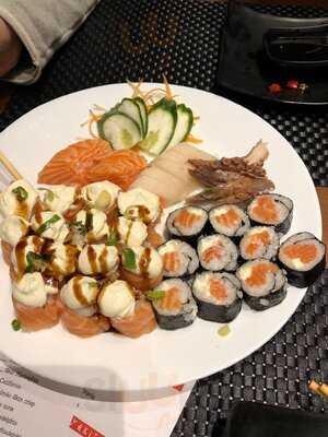 Tenkara Sushi Lounge