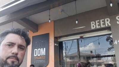 Dom Cervantes Pub