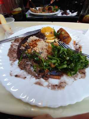 Dom Getulio Restaurante & Bar