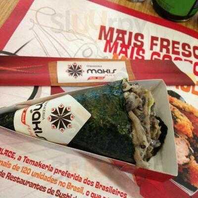 Makis Place