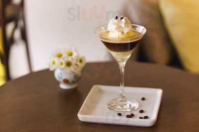 Cafe Expresso Delicatessen